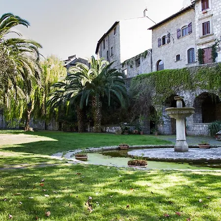 Paradosso Hotel