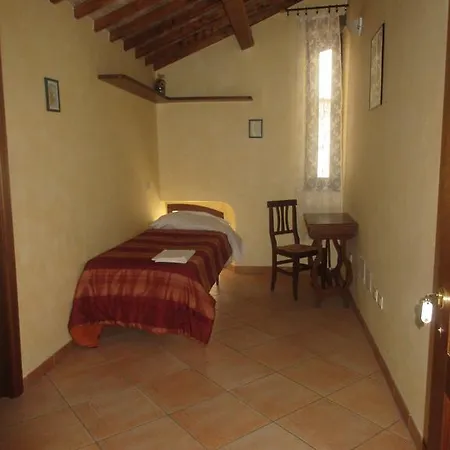 Paradosso Hotel Viterbo