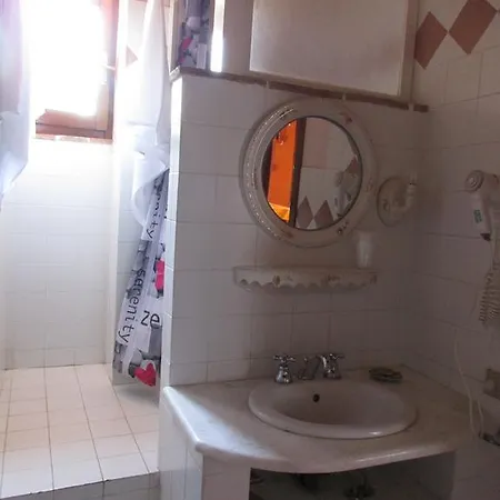 Hotel Paradosso 3*